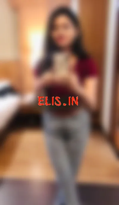 Neha Sharma, Call girl in Kolkata